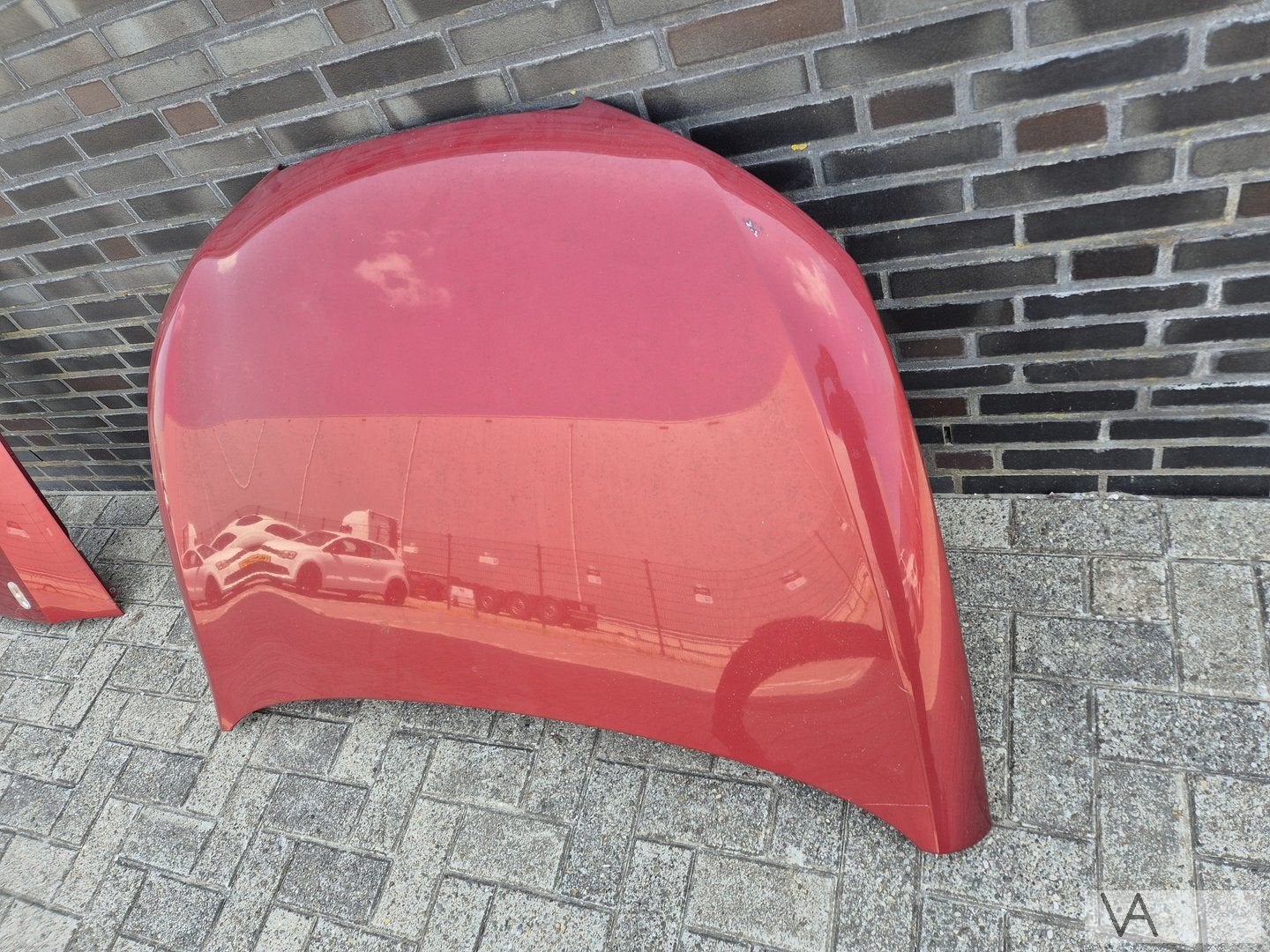 Seat Ibiza 6j 2008 - 2013 motorkap rood klein plekje €100, Gebruikt, -, -, Ophalen of Verzenden