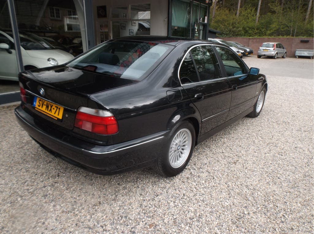 BMW 5 Serie 528i Executive super mooi en goed onderhouden ap, foto 3