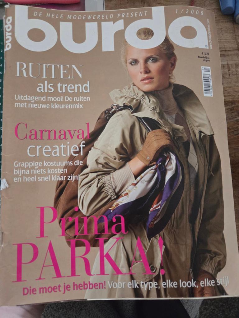Burda Mode Tijdschrift 1/2009 - Compleet en Ongebruikt, Boeken, Ophalen of Verzenden, Nieuw, Damesbladen