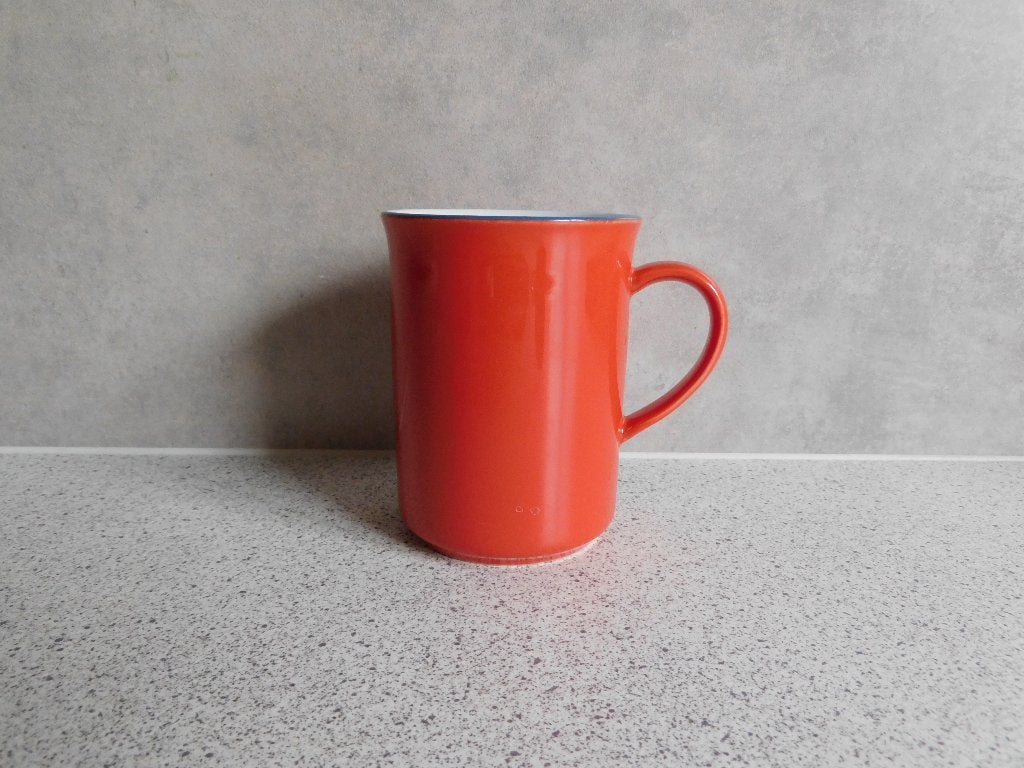 Mok 250 ml. Tognana Colori Rood Made in Italy, Overige merken, Keramiek, Ophalen of Verzenden, Zo goed als nieuw