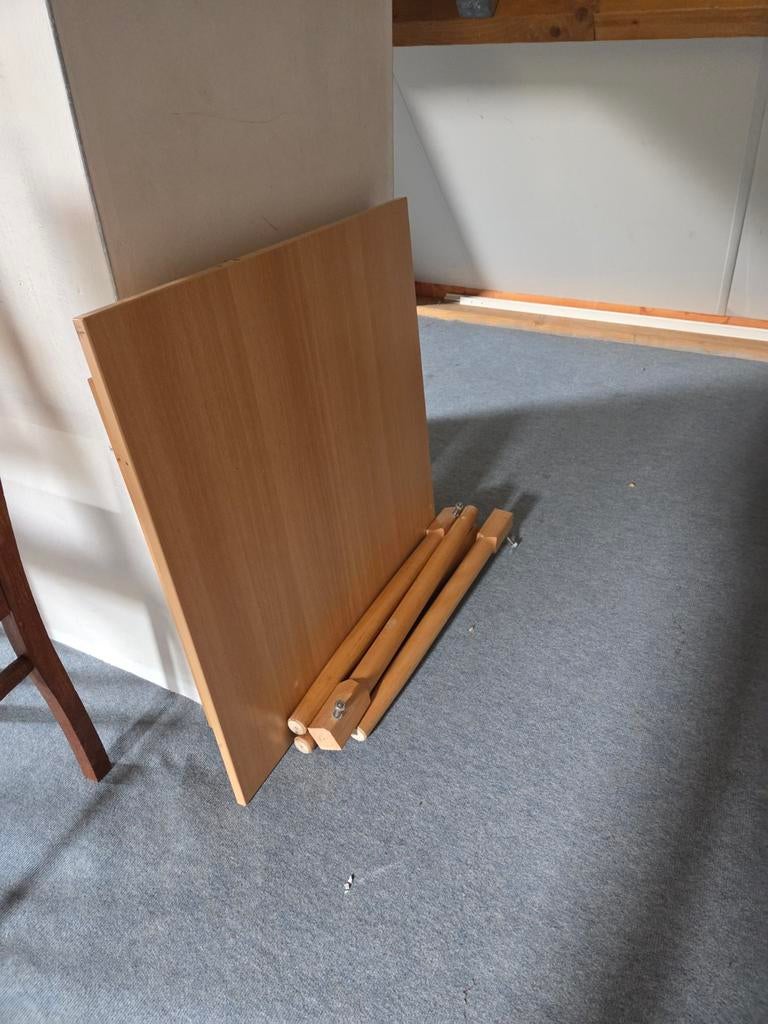 Vierkante tafel, Ophalen, Gebruikt, Tapijttegels