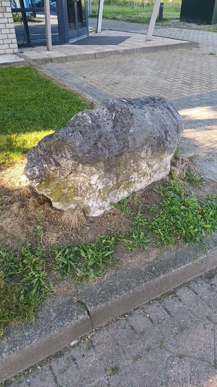 zwerfstenen sier stenen keien 2 stuks gratis, Tuin en Terras, Grind, Keien en Split, Ophalen, Gebruikt