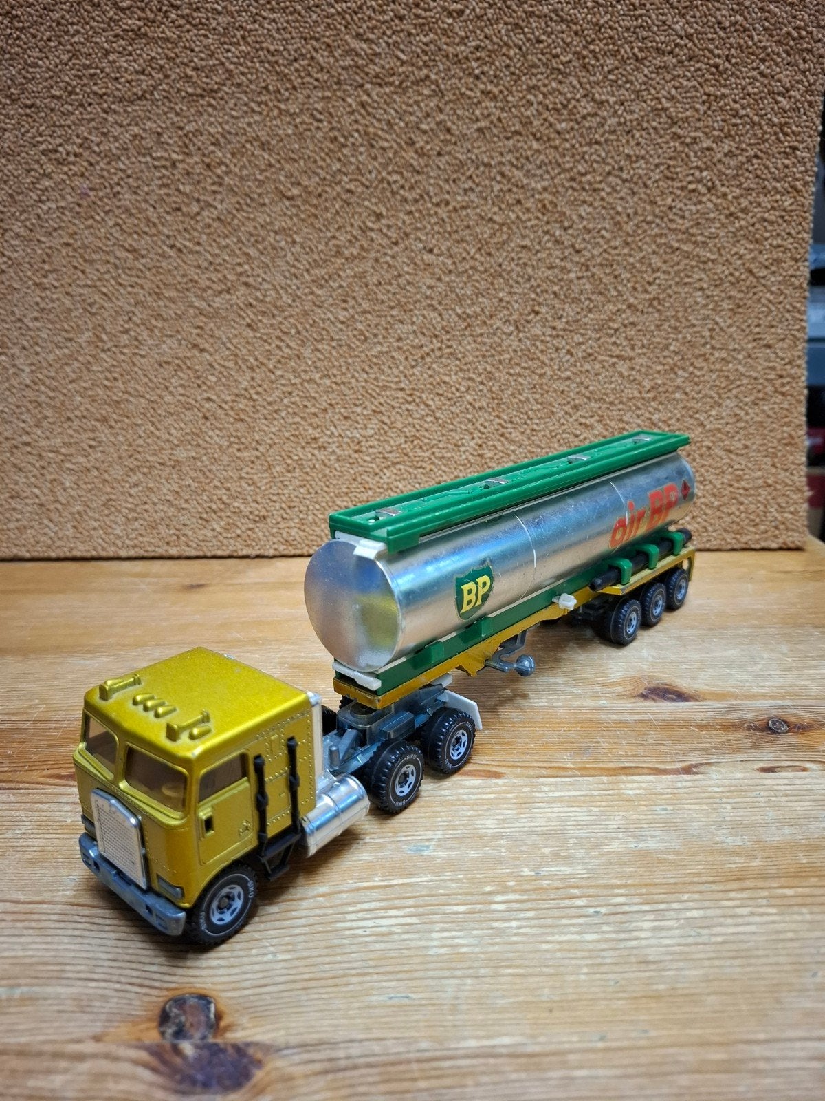 Siku Kenworth met tankoplegger bp, Hobby en Vrije tijd, Ophalen of Verzenden, Gebruikt, Bus of Vrachtwagen, SIKU