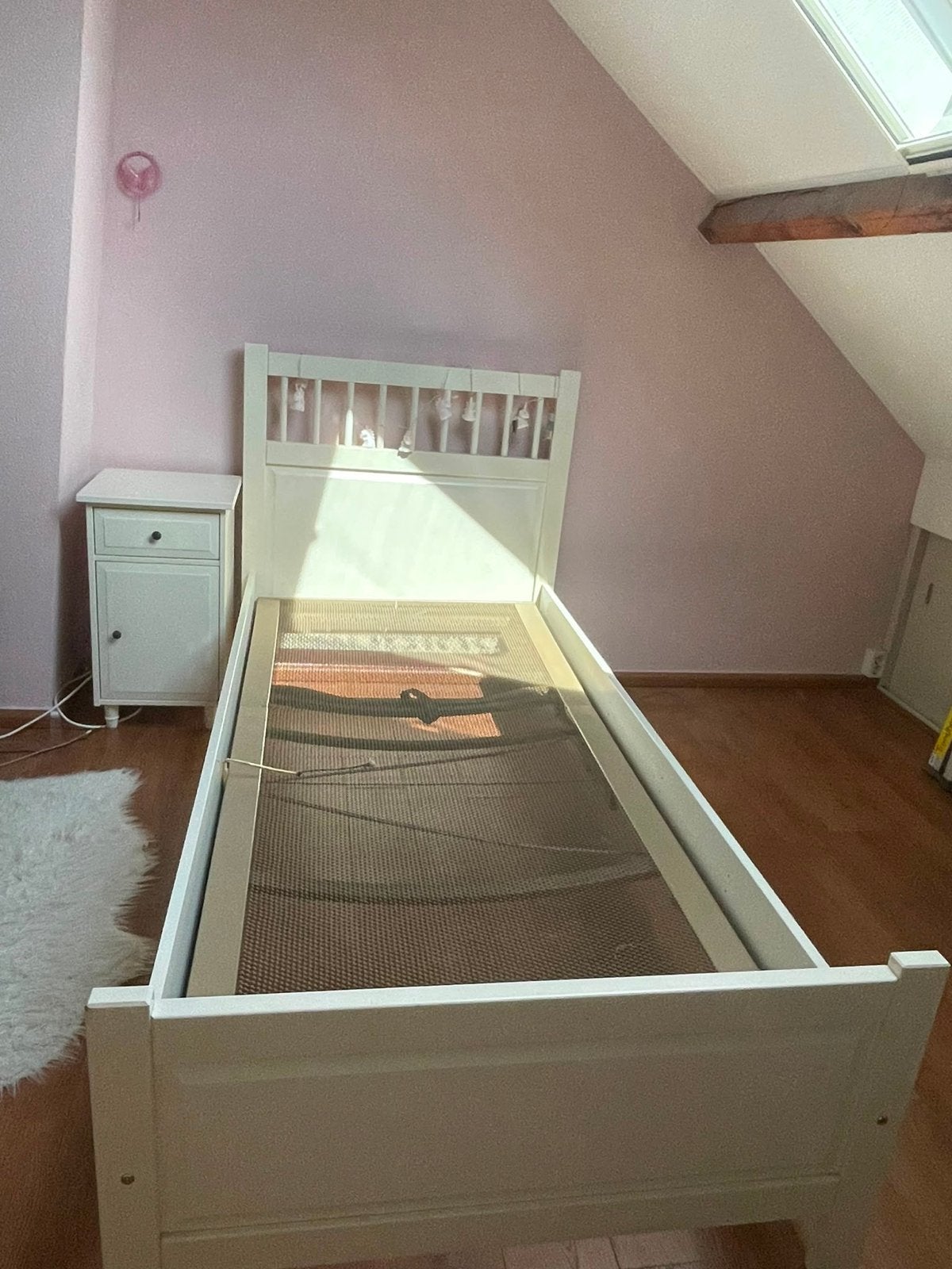 Ikea Hemnes 1-persoonsbed met Auping bodem + nachtkastje, Ophalen, Gebruikt, 180 cm of meer, 85 tot 100 cm