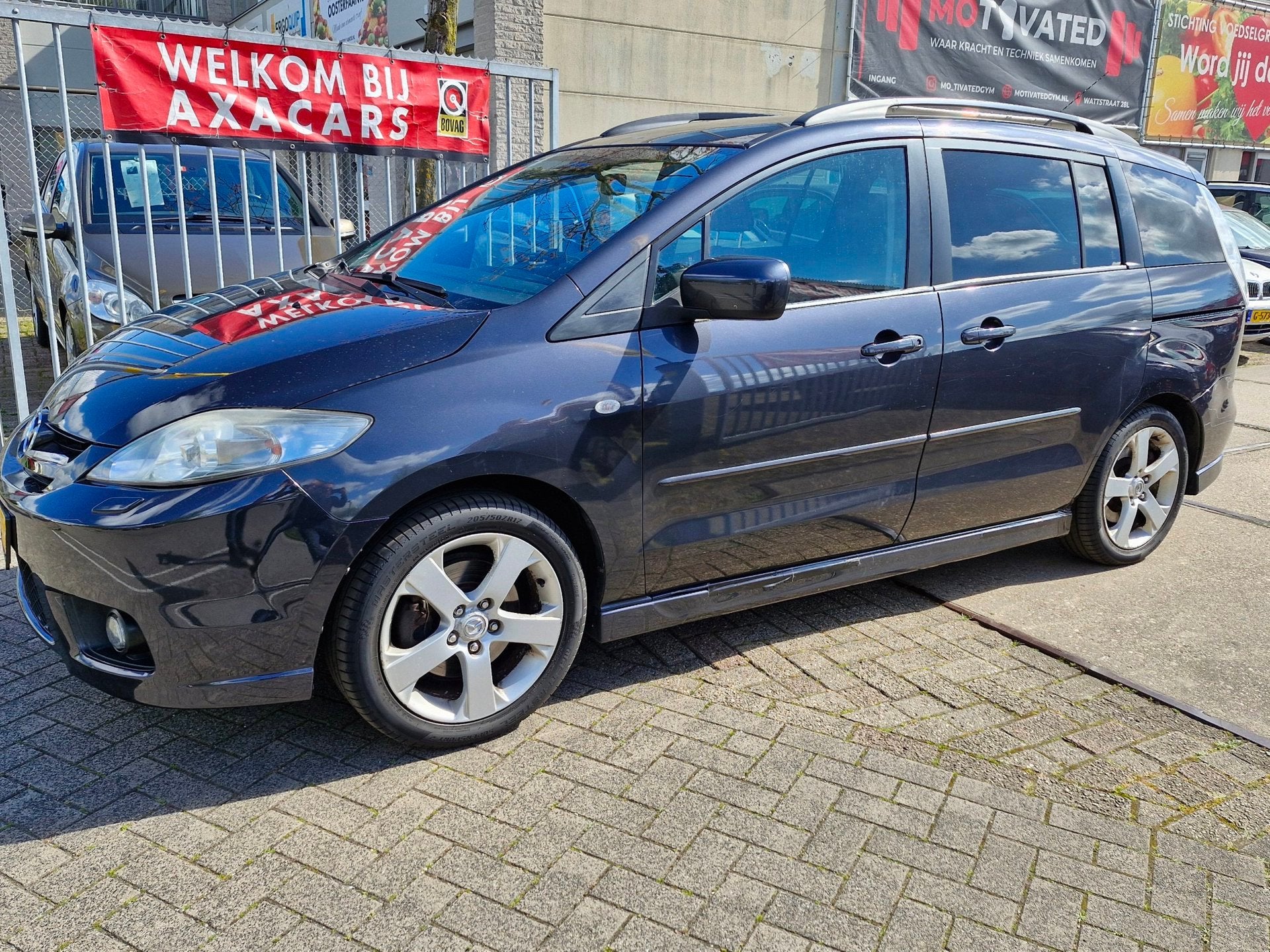Mazda 5 2.0 Active 7 PERSOONS ! AIRCO ! NIEUWE APK !, Auto's, Voorwielaandrijving, Dealer onderhouden, Gebruikt, 7 stoelen