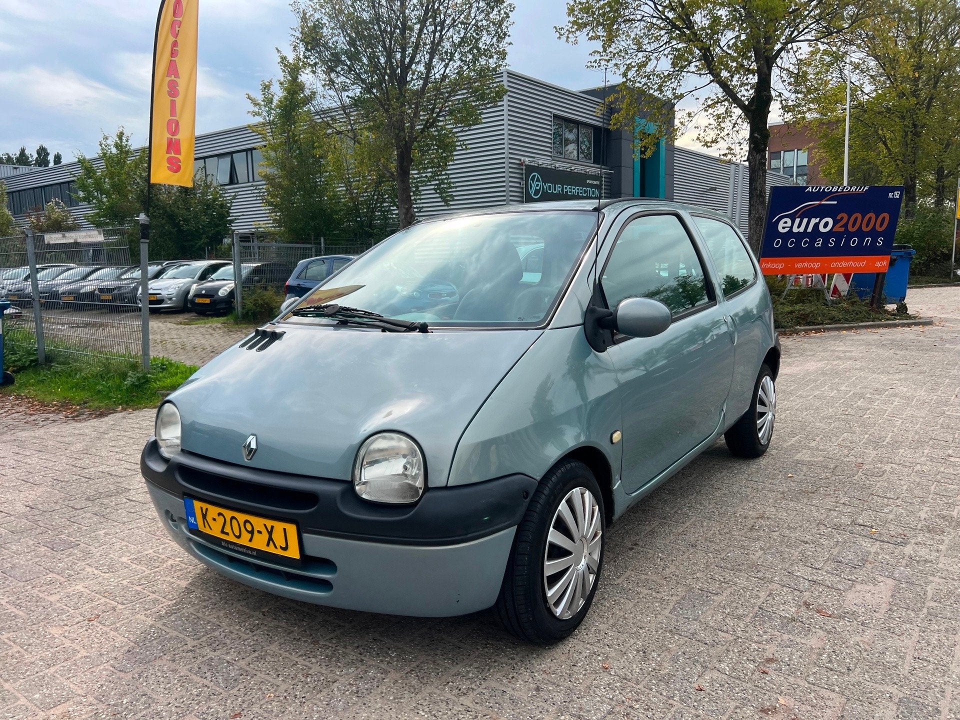 Renault Twingo 1.2-16V Privilège - NIEUWE APK - 151.000 KM, Voorwielaandrijving, 4 cilinders, Bedrijf, Handgeschakeld