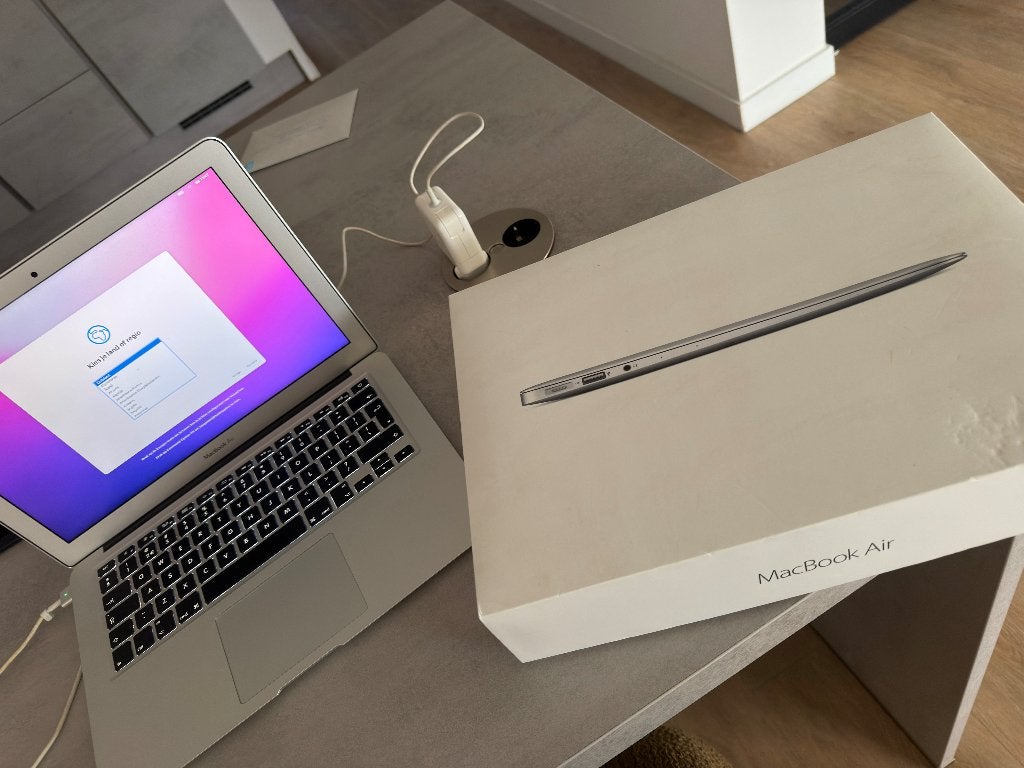 MacBook Air A1466 (2017) - 13 inch -, Gebruikt, 13 inch, Minder dan 2 Ghz, Ophalen of Verzenden