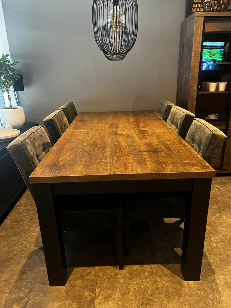 Eetkamer tafel, salon tafel en kast, Ophalen, Zo goed als nieuw