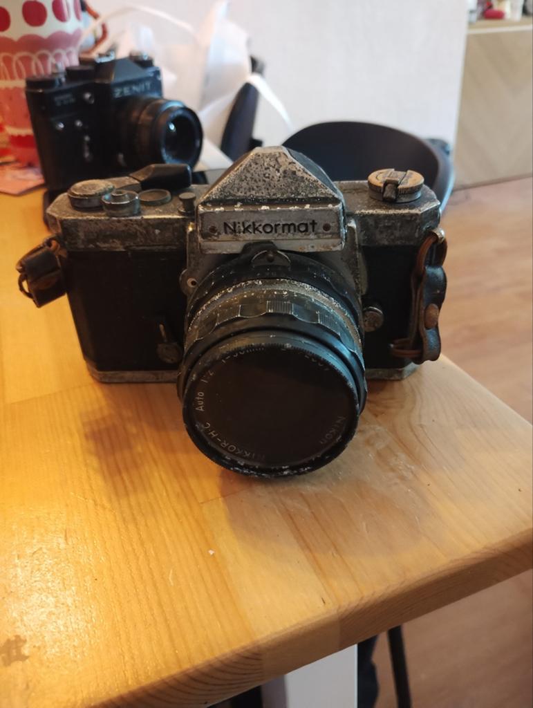 Vintage Nikkormat Spiegelreflexcamera met Nikkor-lens, Ophalen of Verzenden, Gebruikt, Spiegelreflex, Nikon