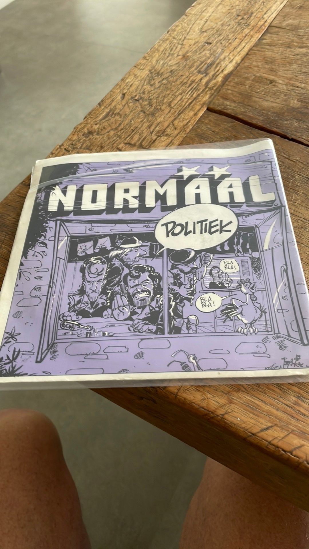 Normaal - Politiek, Originele persing, 7 inch, Ophalen of Verzenden, Zo goed als nieuw