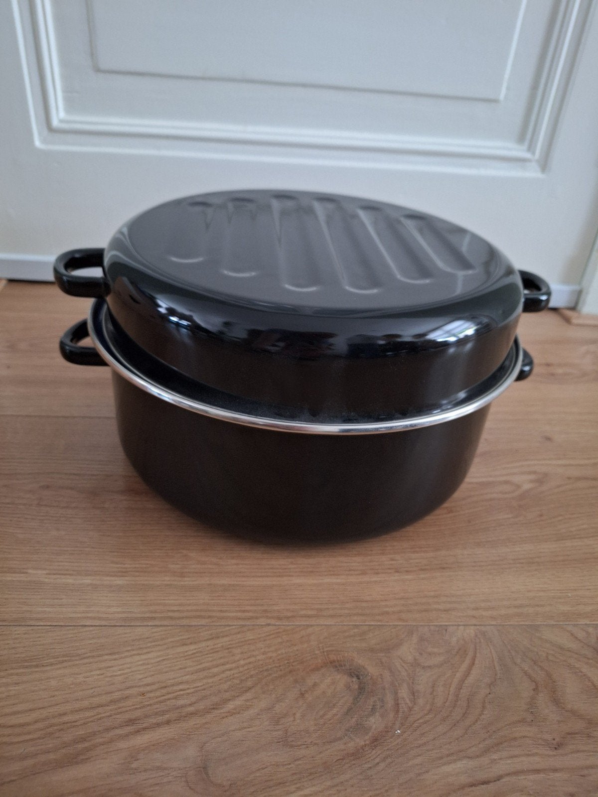 Mooie grote mosselpan, Huis en Inrichting, Keuken | Potten en Pannen, Ophalen of Verzenden, Nieuw