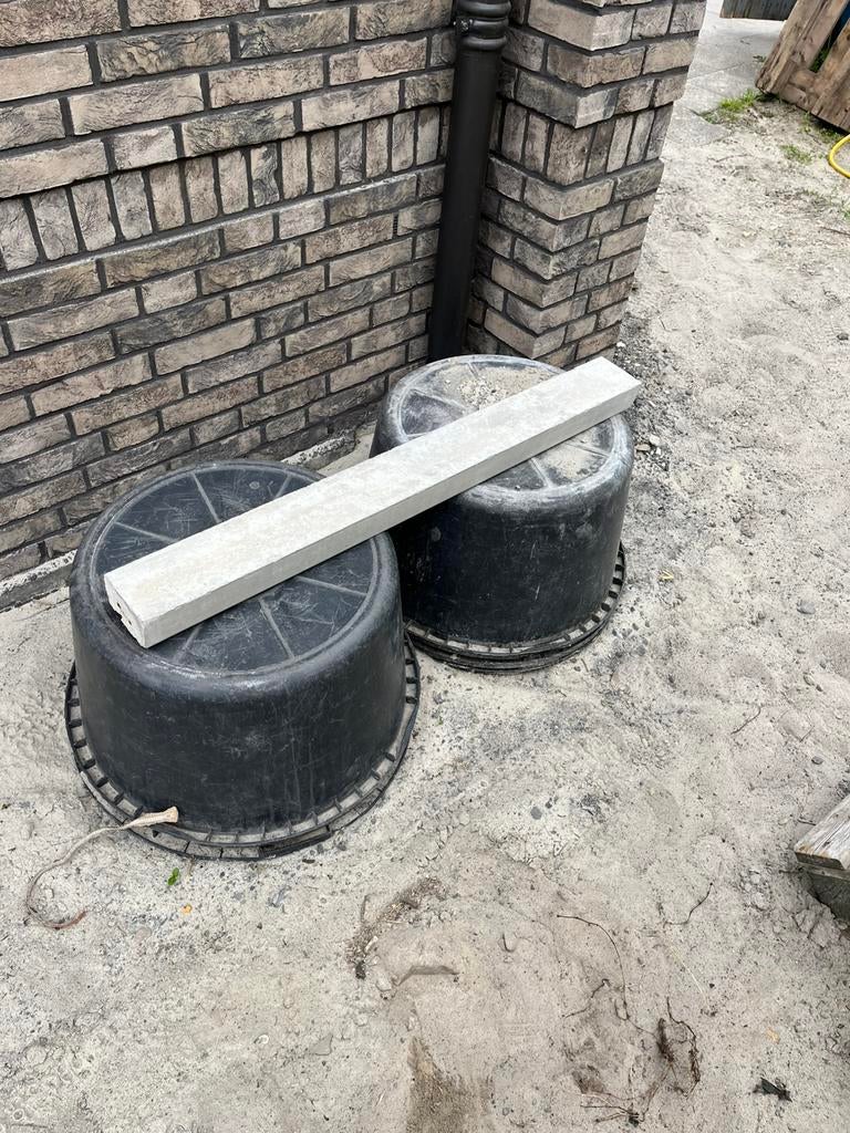Betonlatei, Ophalen, Zo goed als nieuw