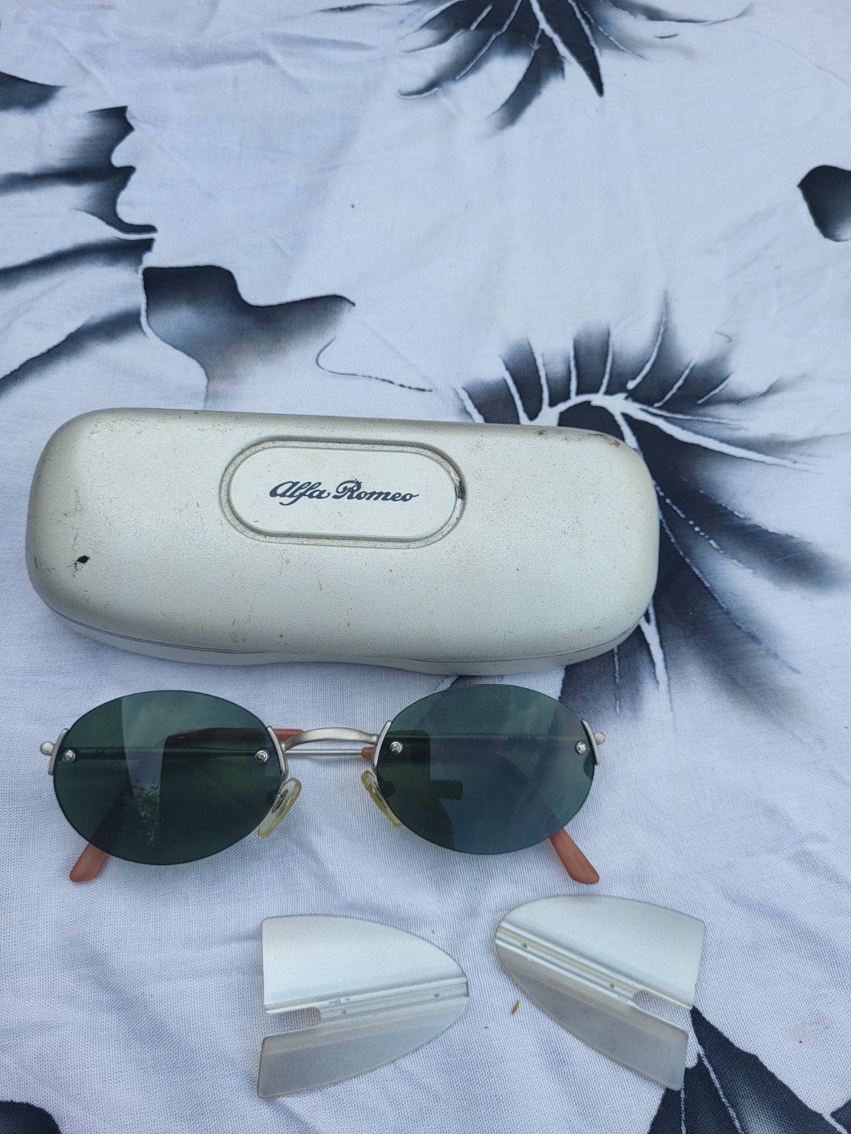 Vintage Alfa Romeo Zonnebril met originele etui, Ophalen of Verzenden