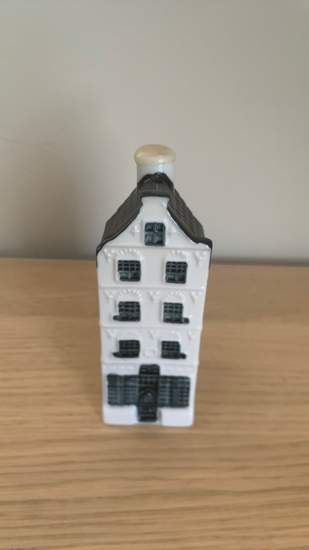 KLM huisje 28, Verzamelen, Ophalen of Verzenden, Nieuw, 21 t/m 40, Gevuld