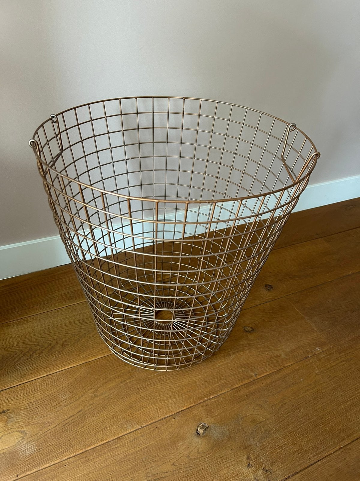 Mand koper/koperkleurig 50x50cm, Huis en Inrichting, Woonaccessoires | Schalen en Manden, Ophalen, Zo goed als nieuw, Rond, Metaal