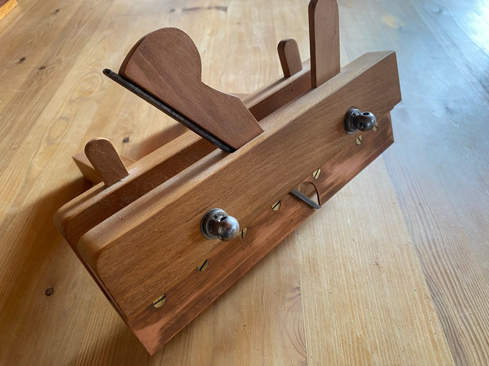 Antieke houten schaaf met koperen zool, Antiek en Kunst, Verzenden