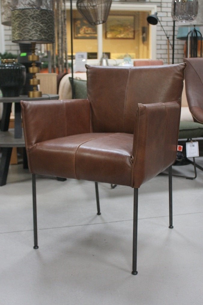 4 x luxe eetkamerstoel Forward Jess leer armleuningen design, Ophalen, Zo goed als nieuw, Leer, Drie