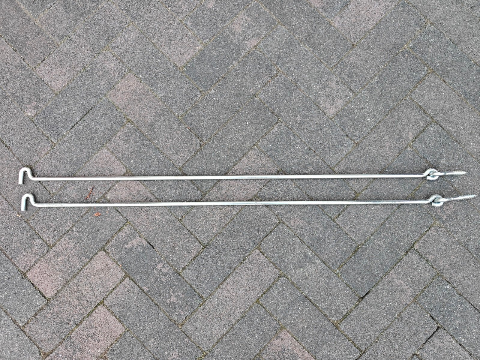 Windhaak 80cm - 2 stuks, Doe-het-zelf en Verbouw, Ophalen, Zo goed als nieuw, IJzer, Slot