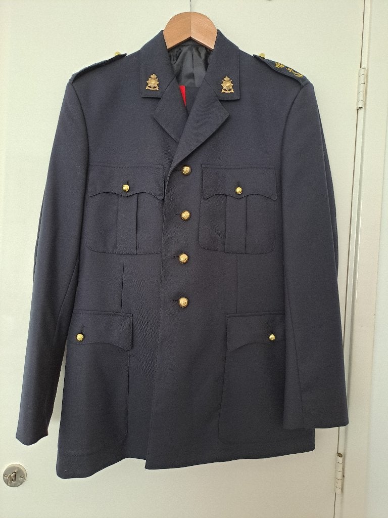 mariniers uniform, Verzamelen, Info@dumpshop.nl, Kleding of Schoenen, Ophalen of Verzenden, Nvt