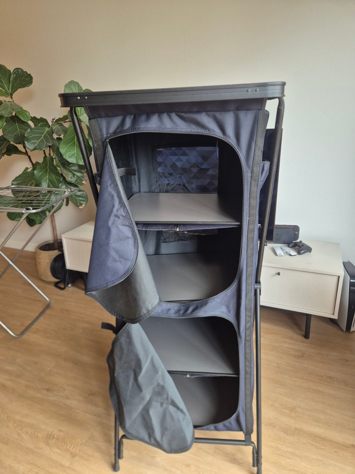 Redwood opbergkast, Ophalen, Zo goed als nieuw, Campingkast