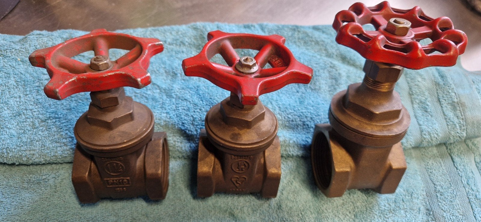 Messing schuifafsluiters, Overige materialen, Overige typen, Nieuw, Minder dan 2 meter