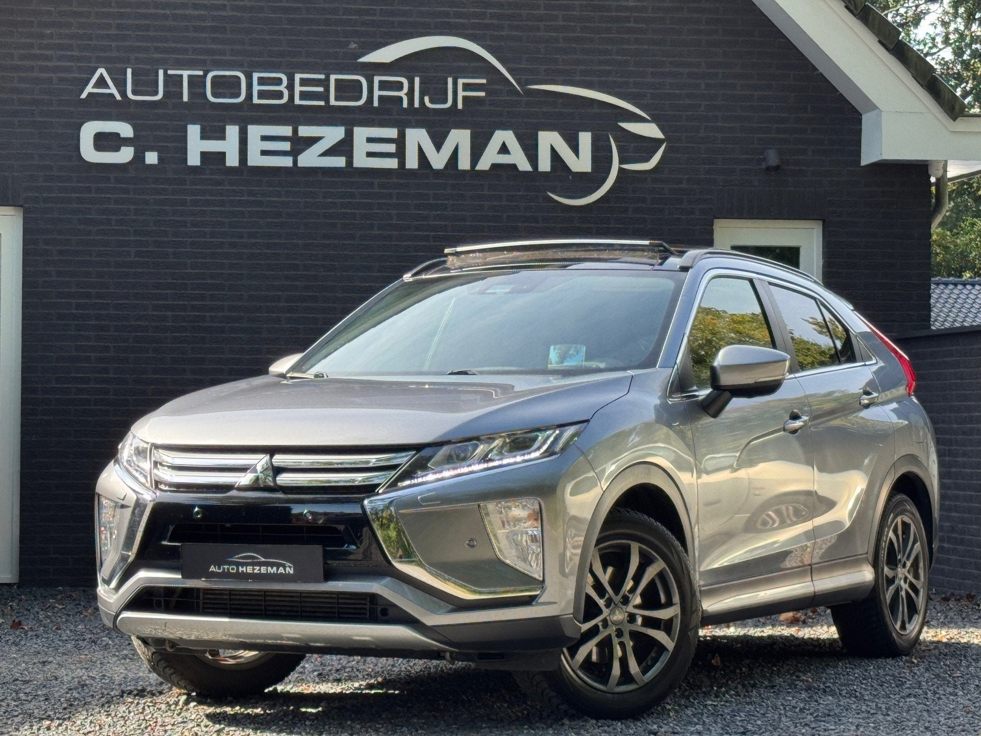 Mitsubishi Eclipse Cross 1.5 DI-T Instyle 1e eigenaar Dealer, Auto's, Voorwielaandrijving, Dealer onderhouden, Zwart, 4 cilinders