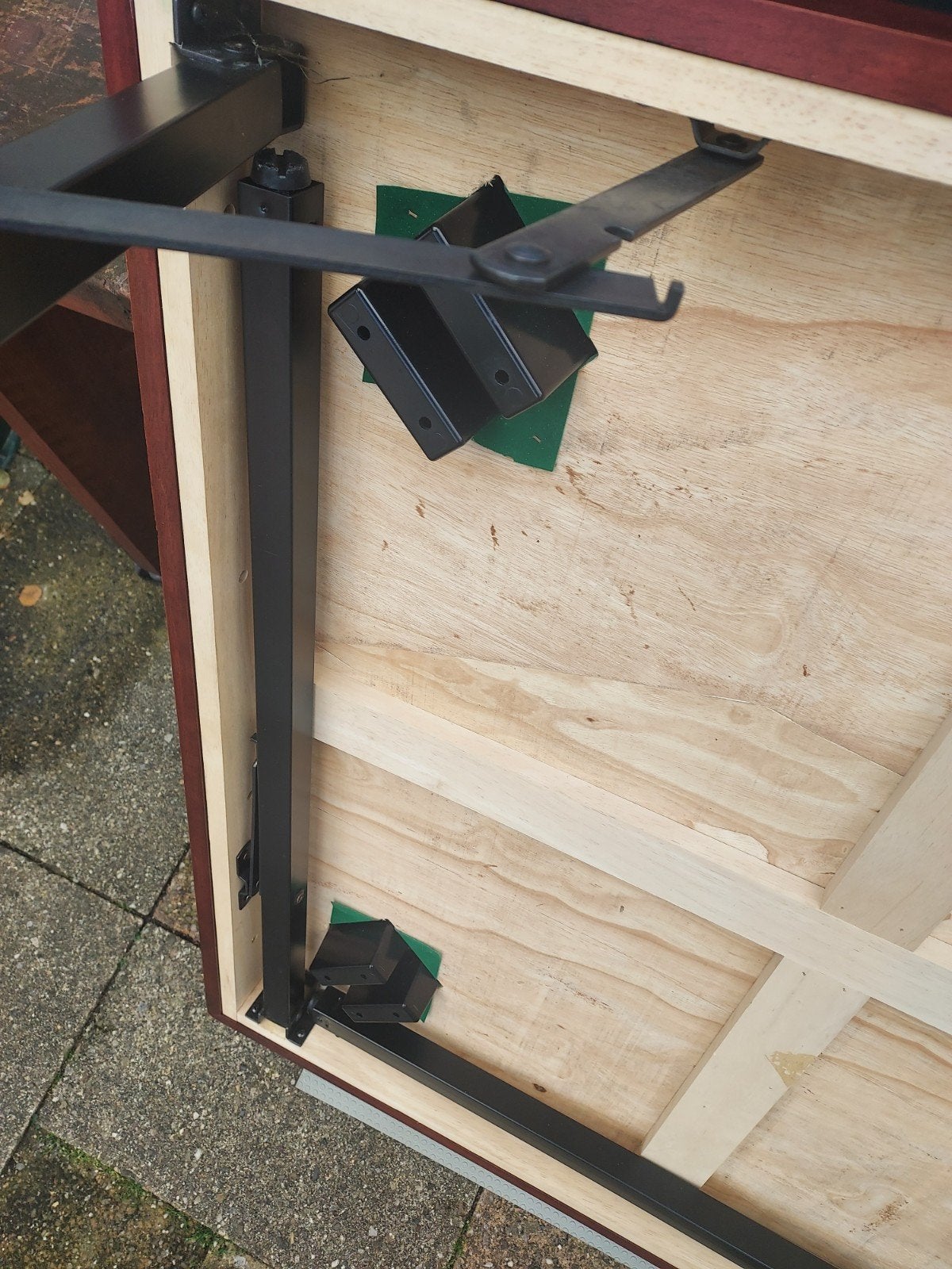 Bridge tafel, Ophalen
