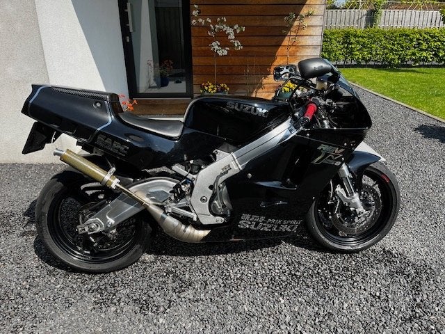 Suzuki RGV 250 M 1991 E22, Motoren, 250 cc, 2 cilinders, Occasion, Motorrijbewijs A