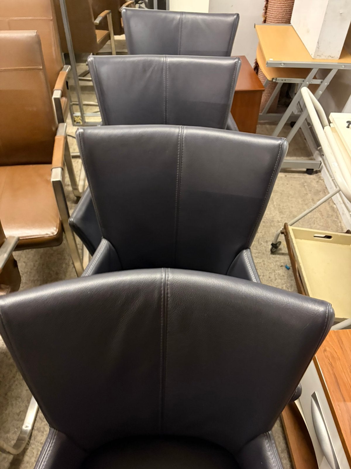 4 zwarte leren eetkamerstoelen, Ophalen, Gebruikt, ., Zwart