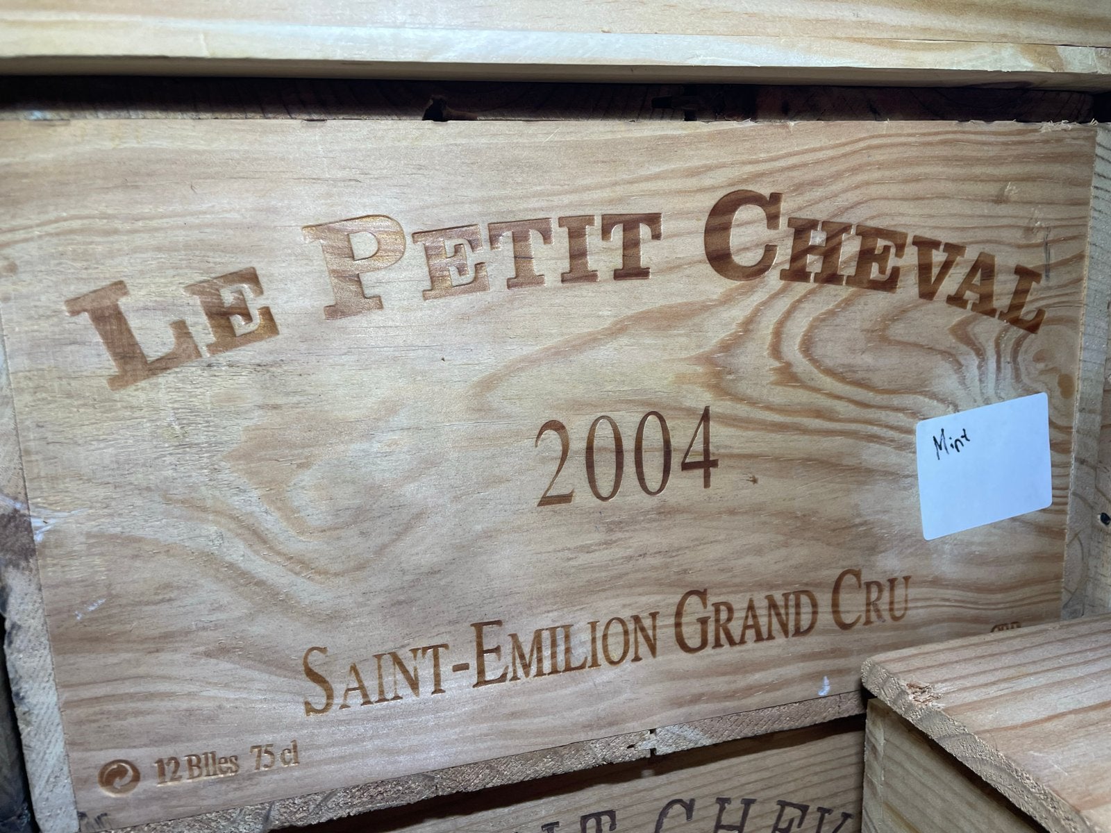 Le Petit Cheval Saint-Émilion Grand Cru 2004 - Originele Kis, Frankrijk, Ophalen of Verzenden, Zo goed als nieuw, Rode wijn