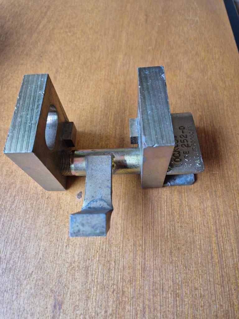 Disselslot.voor Caravan/Aanhanger., Doe-het-zelf en Verbouw, Hang- en Sluitwerk, Ophalen, Nieuw, Slot