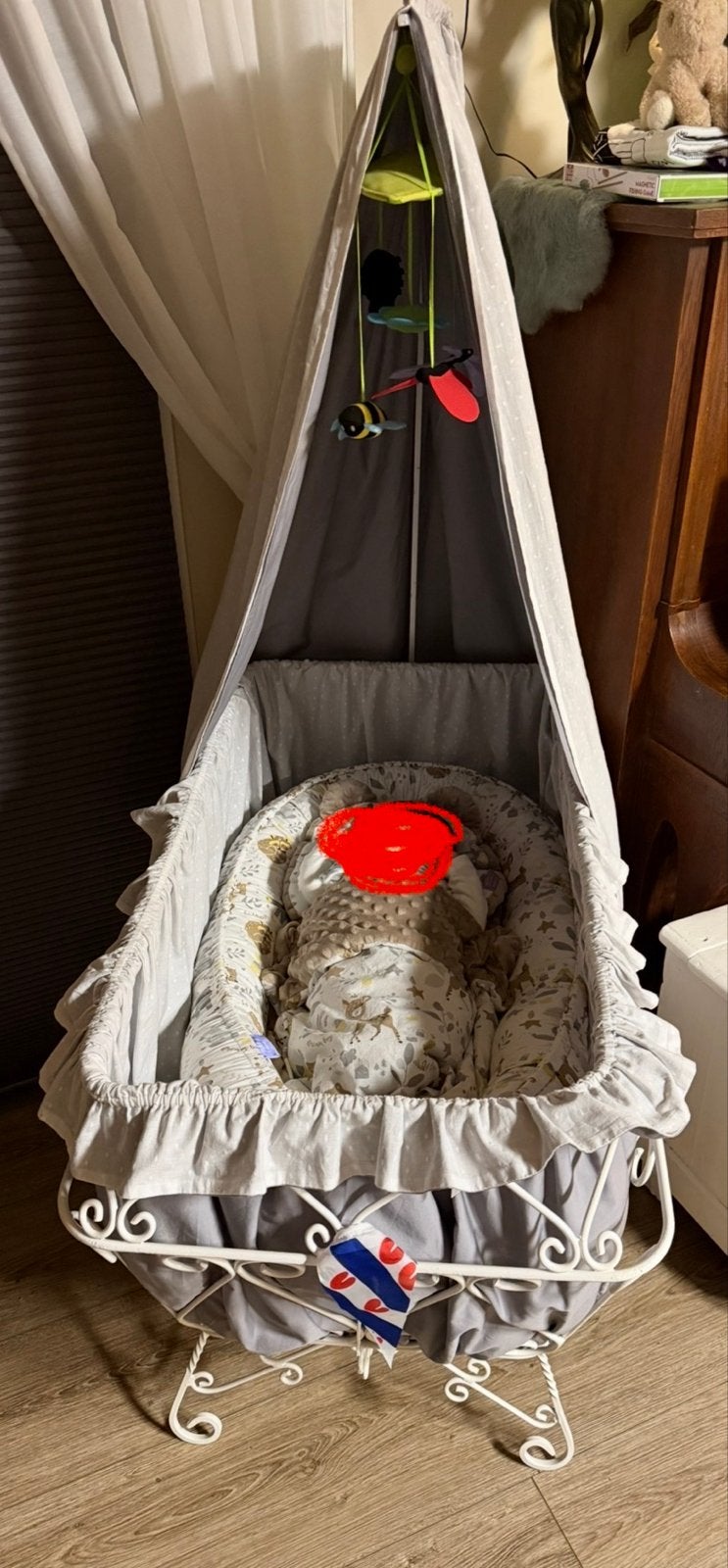 Wieg met matras, bekleding en hemeltje, Kinderen en Baby's, Babywiegjes en Ledikanten, Ophalen, Gebruikt, Wieg