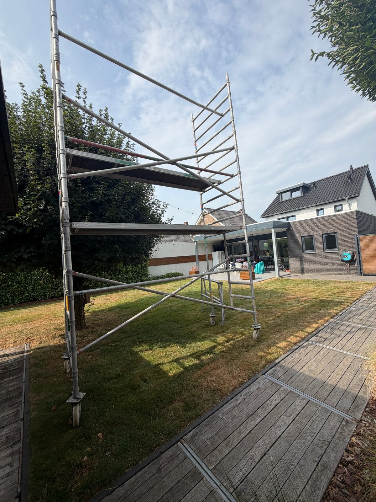 Rolsteiger SKYWORKS, ideaal voor klussen op hoogte, Ophalen of Verzenden, Gebruikt, Rolsteiger of Kamersteiger, 5 meter of hoger