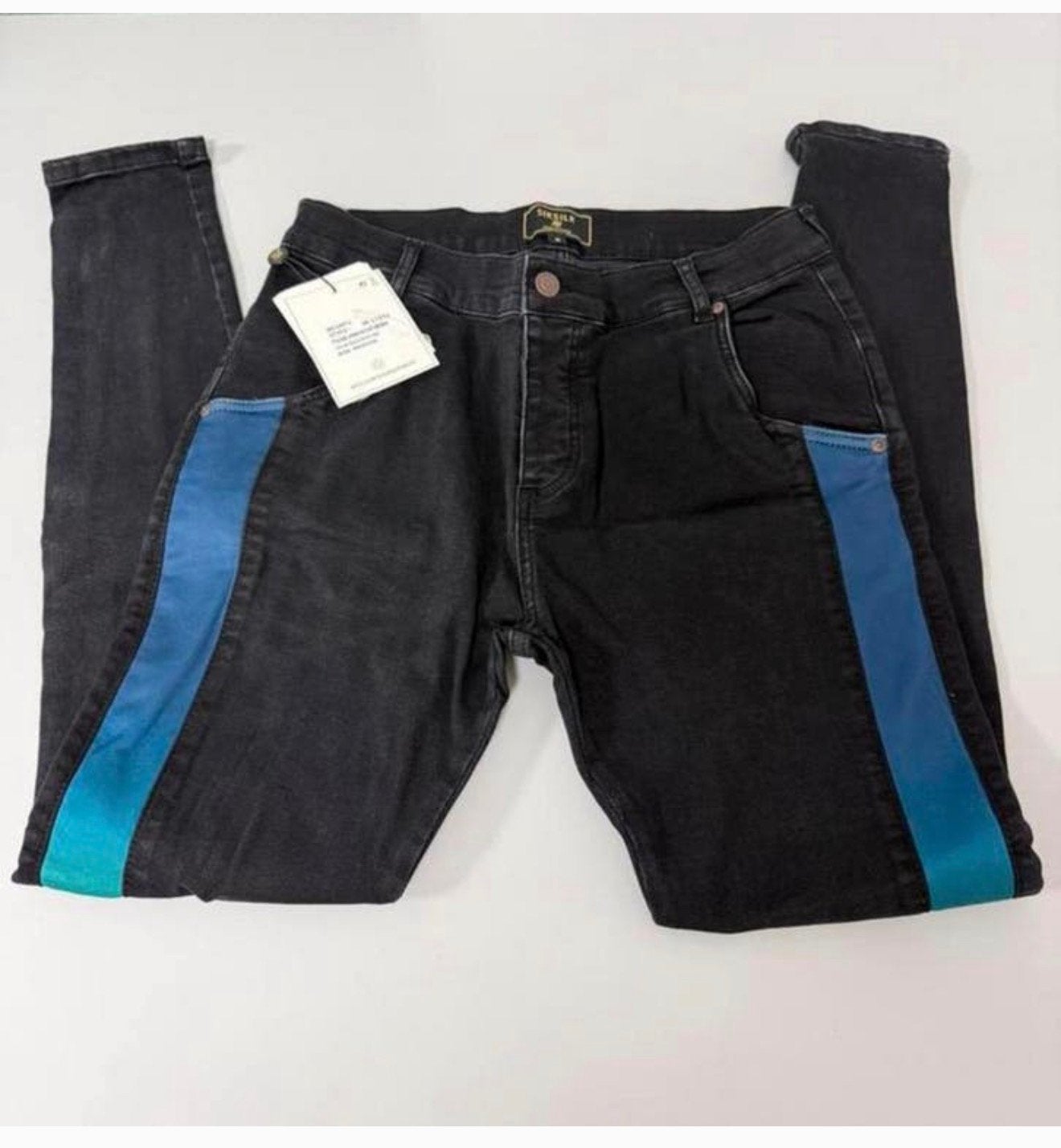 SIKSILK BURST knee low rise Denim - BLACK M W32 spijkerbroek, Zwart, Nieuw, W32 (confectie 46) of kleiner, Ophalen of Verzenden