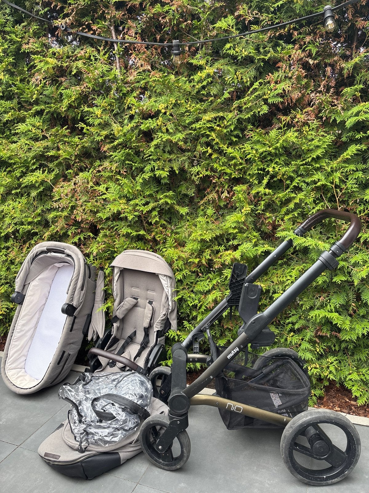 Complete Mutsy Nio kinderwagen set, Ophalen, Gebruikt, Combiwagen, Met reiswieg
