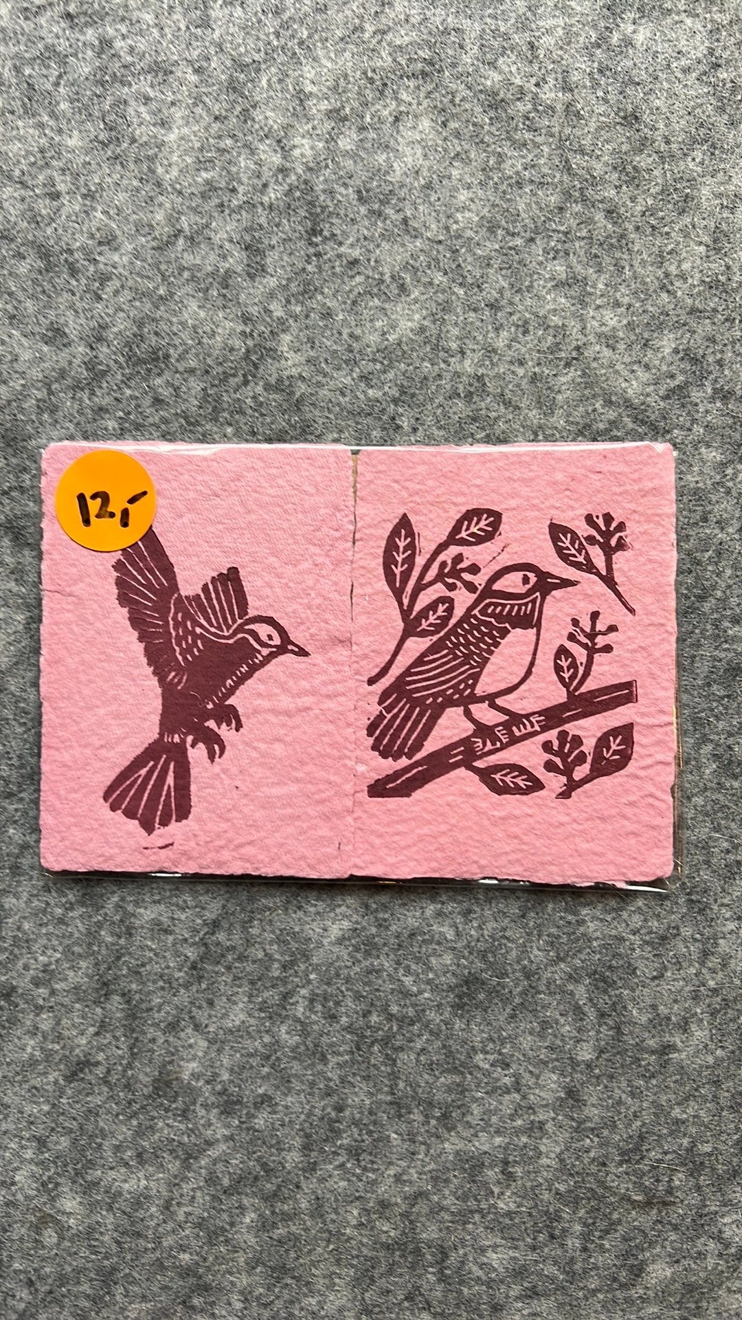 Twee kleine linosnedes op handgeschept papier, 8 cm, Verzenden, Overige technieken, 2000 tot heden