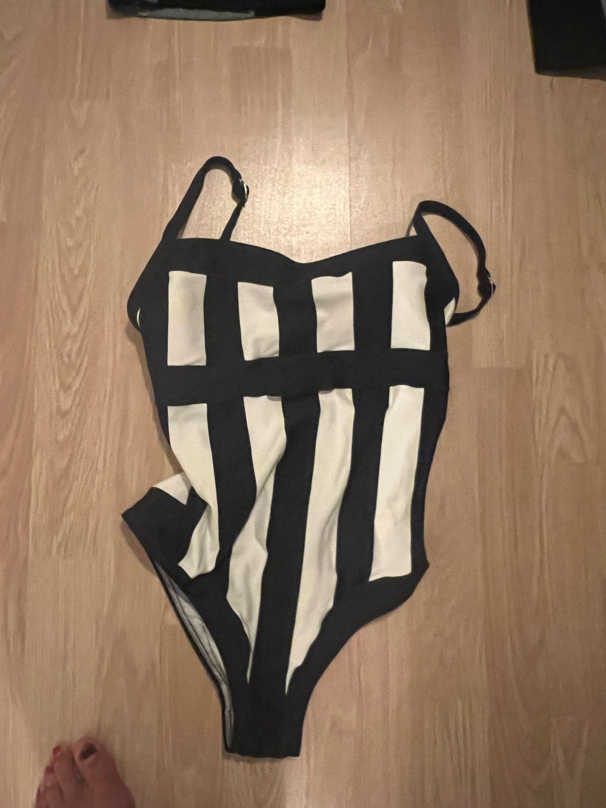 Mooi gestreept badpak - Maat 36B, Ophalen of Verzenden, Gedragen, Zwart, Badpak