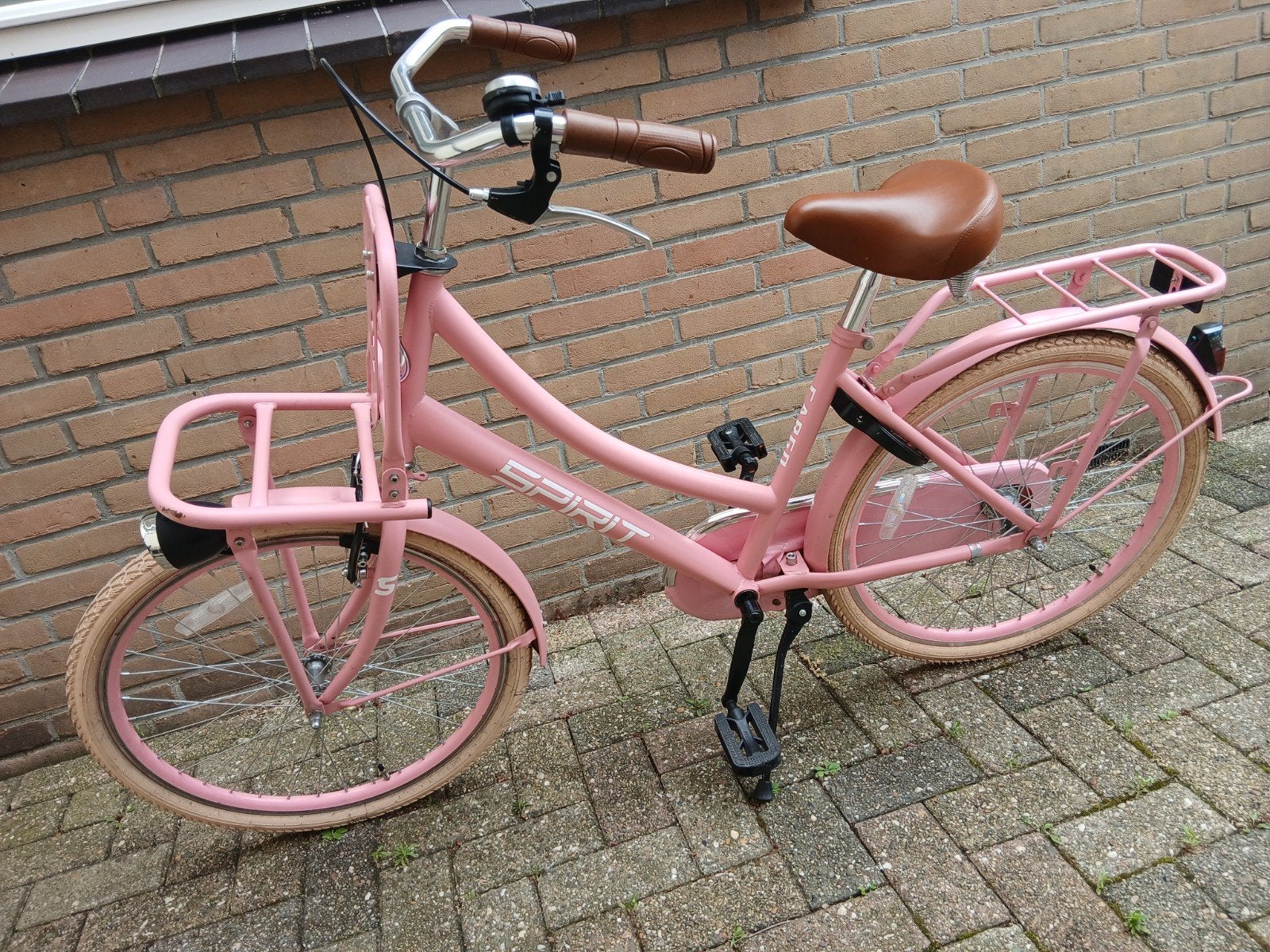 Roze Spirit Cargo Meisjesfiets - Zo goed als nieuw, Fietsen en Brommers, Fietsen | Dames | Damesfietsen, Overige merken, Terugtraprem