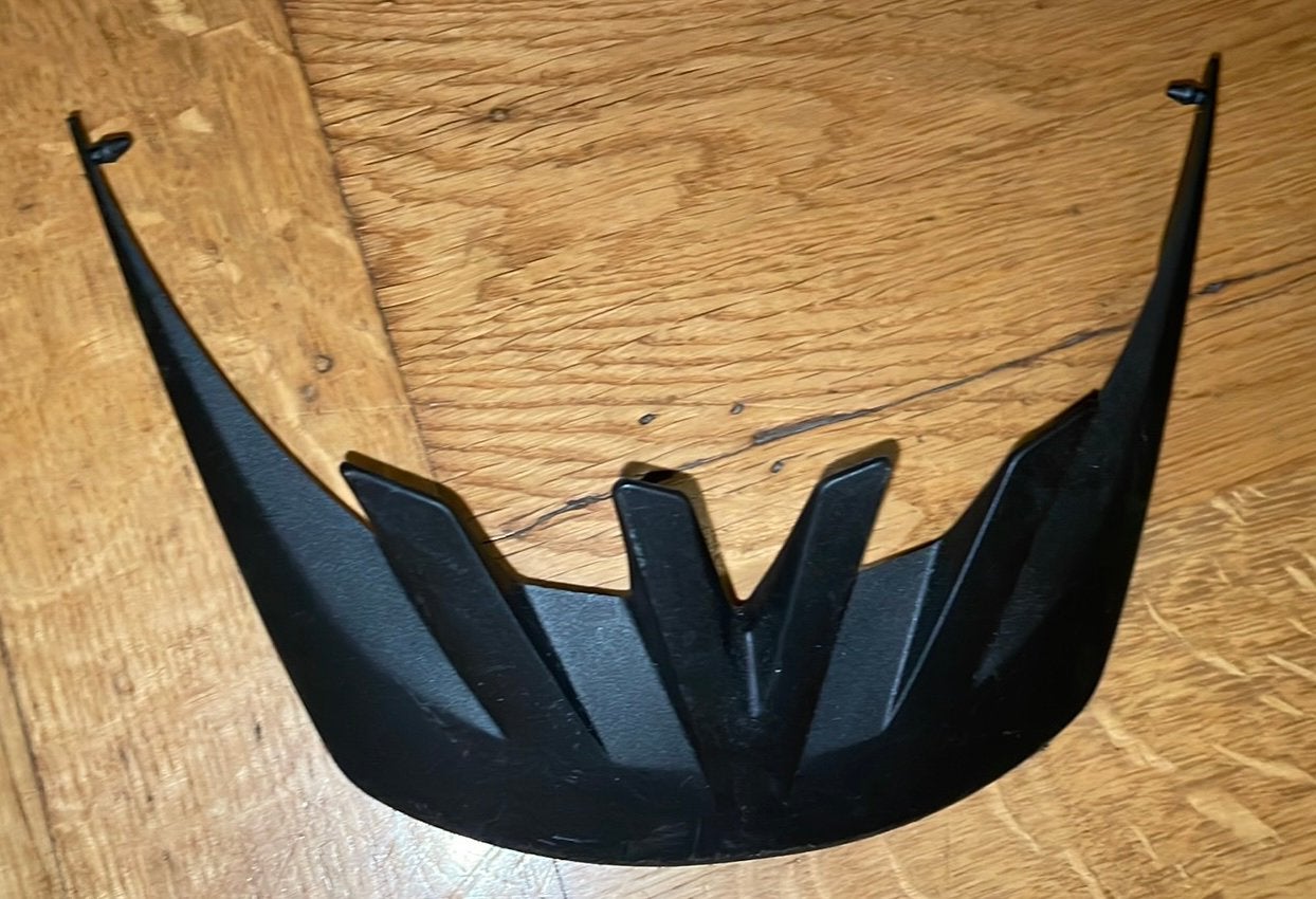 Helmklep klep btwin medium fietshelm mountainbike helm, Ophalen, Zo goed als nieuw