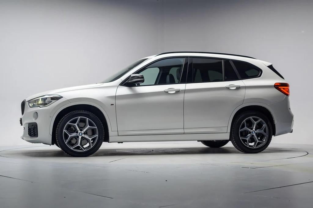 BMW X1 xDrive25i M-Sport High Executive Aut. [ Pano H/K Lede, 1998 cc, 15 km/l, Gebruikt, 4 cilinders