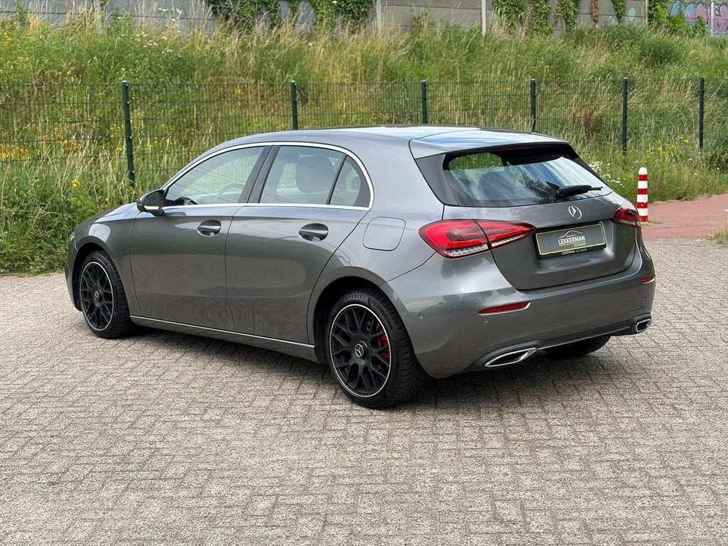 Mercedes-Benz A-klasse 200 Business LEER I LED I NAVI I STOE, Voorwielaandrijving, Gebruikt, 4 cilinders, 163 pk