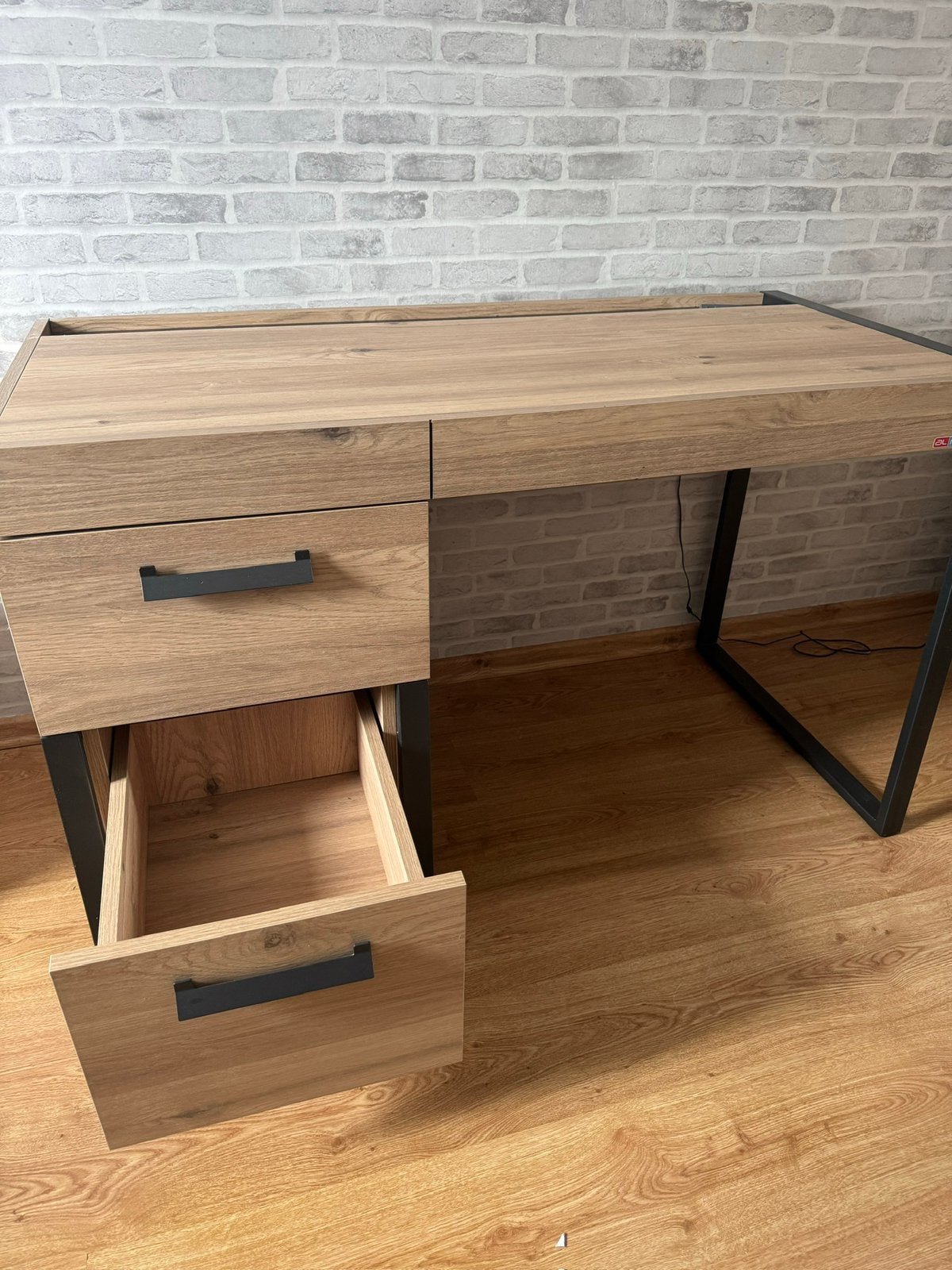 Bureau + stoel, Industrieel, Ophalen, Gebruikt, Schoolbureau