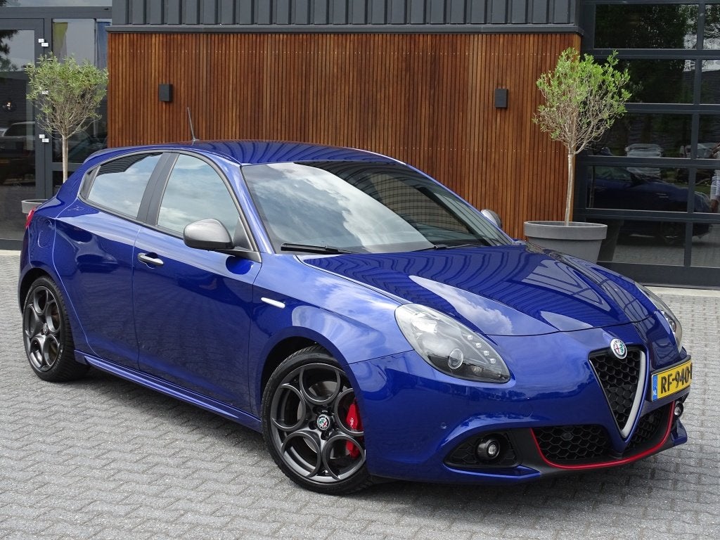 Alfa Romeo Giulietta 1.4 T 170PK MultiAir Super / luxe pakke, Automaat, Euro 6, 4 cilinders, Blauw
