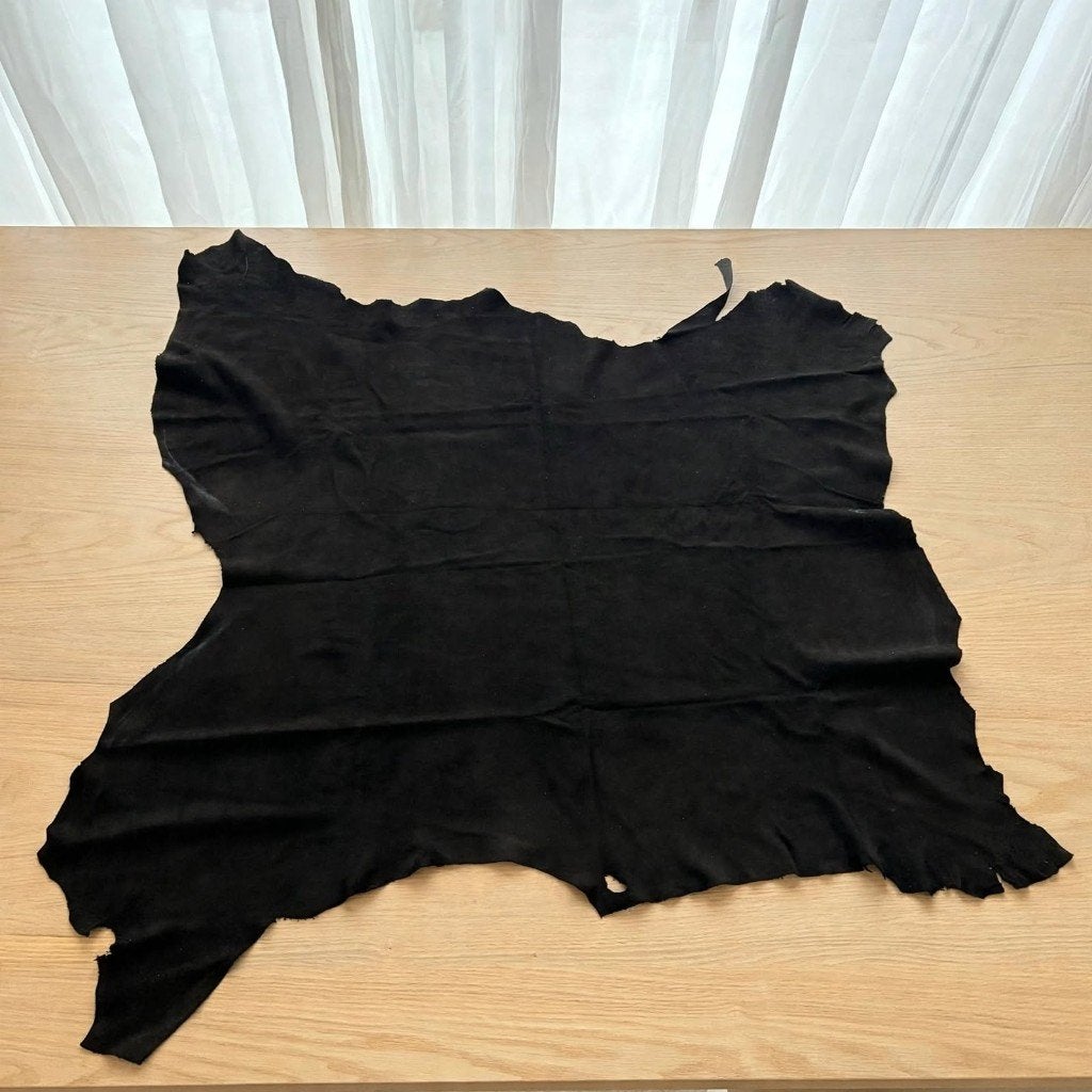 Echte Leren Huid Lap ZWART Suède Velours - 101 x 98 cm, Zwart, Leer of Kunstleer, Nieuw, Ophalen of Verzenden