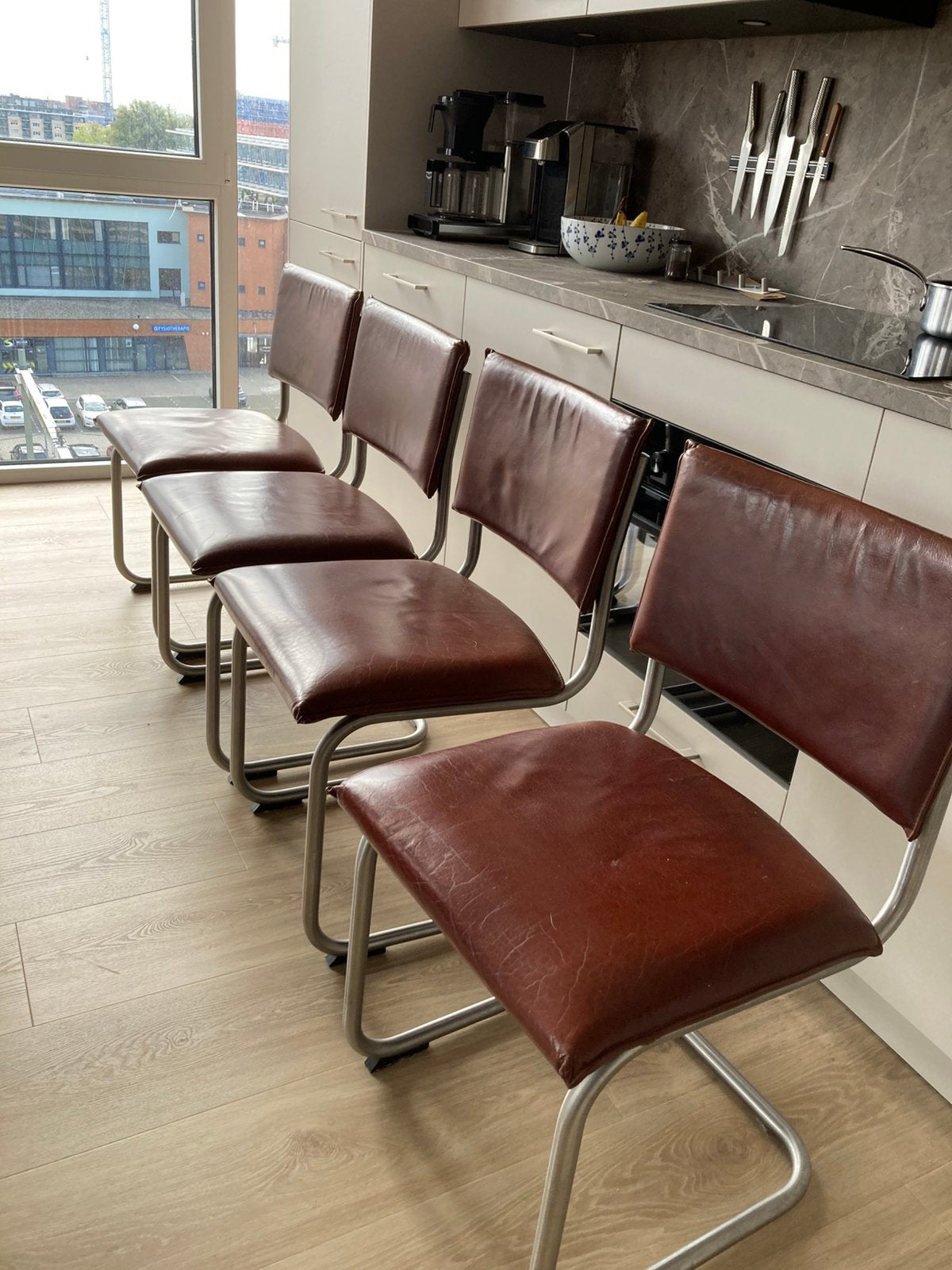 Vier eetkamerstoelen, Huis en Inrichting, Ophalen, Gebruikt, Leer, Vier