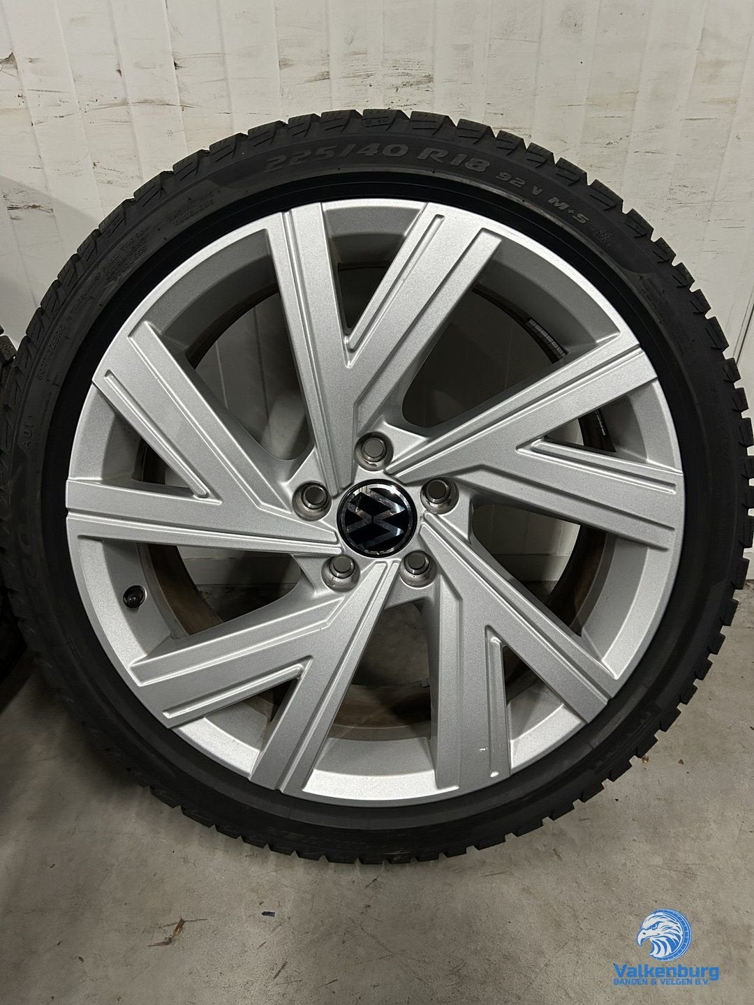 8mm! Originele VW Golf 8 GTI 5H Bergamo 18 inch velgen 5x112, Auto-onderdelen, Banden en Velgen, 18 inch, Gebruikt, -, -