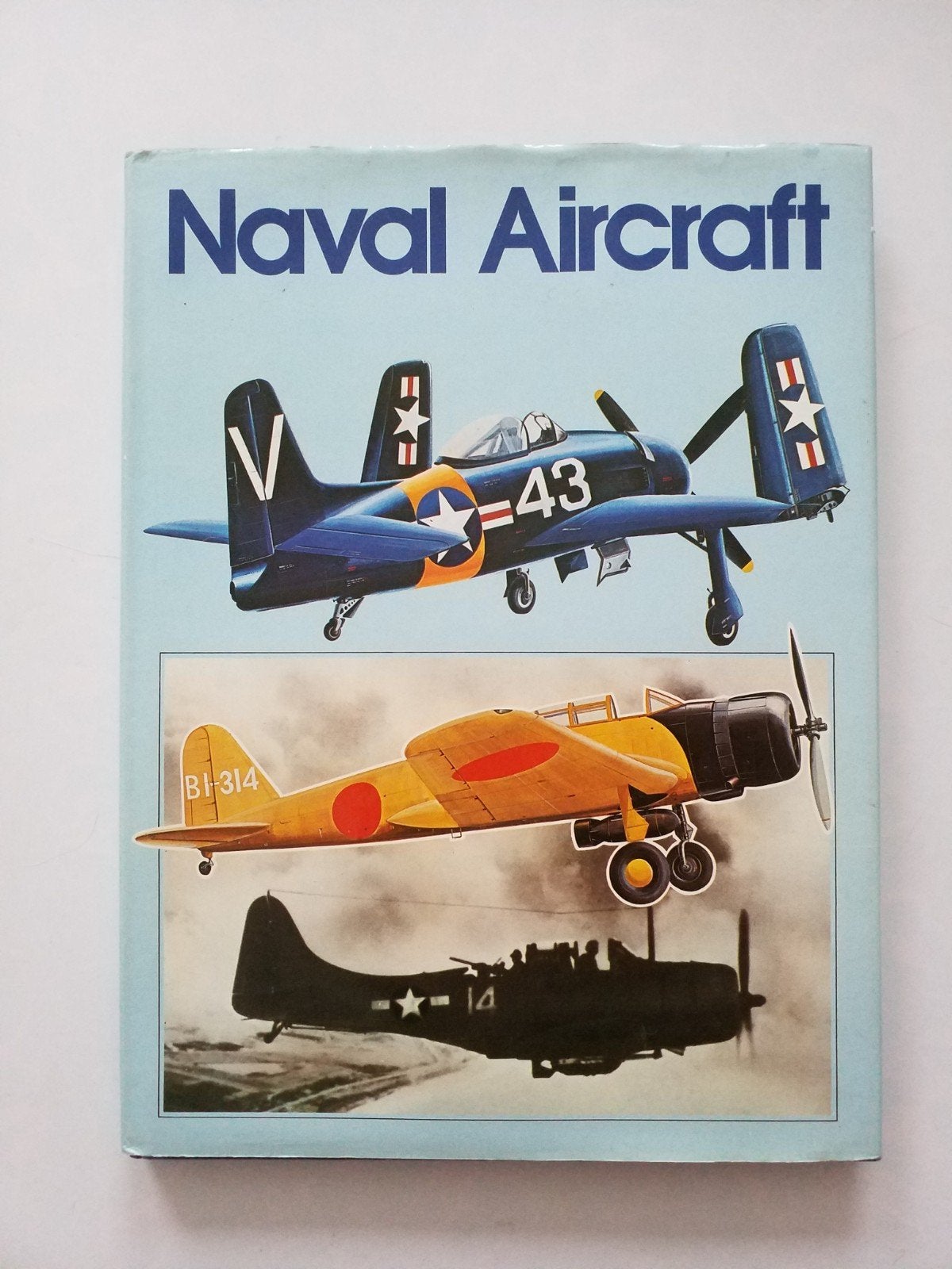 Naval Aircraft / Louis S. Casey, Ophalen of Verzenden, Boek of Tijdschrift