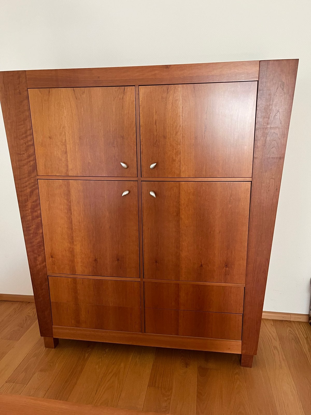 Wand-/servieskast Copava 5400 - Blank Kersen, Huis en Inrichting, Kasten | Kledingkasten, Gebruikt, 100 tot 150 cm, Ophalen of Verzenden