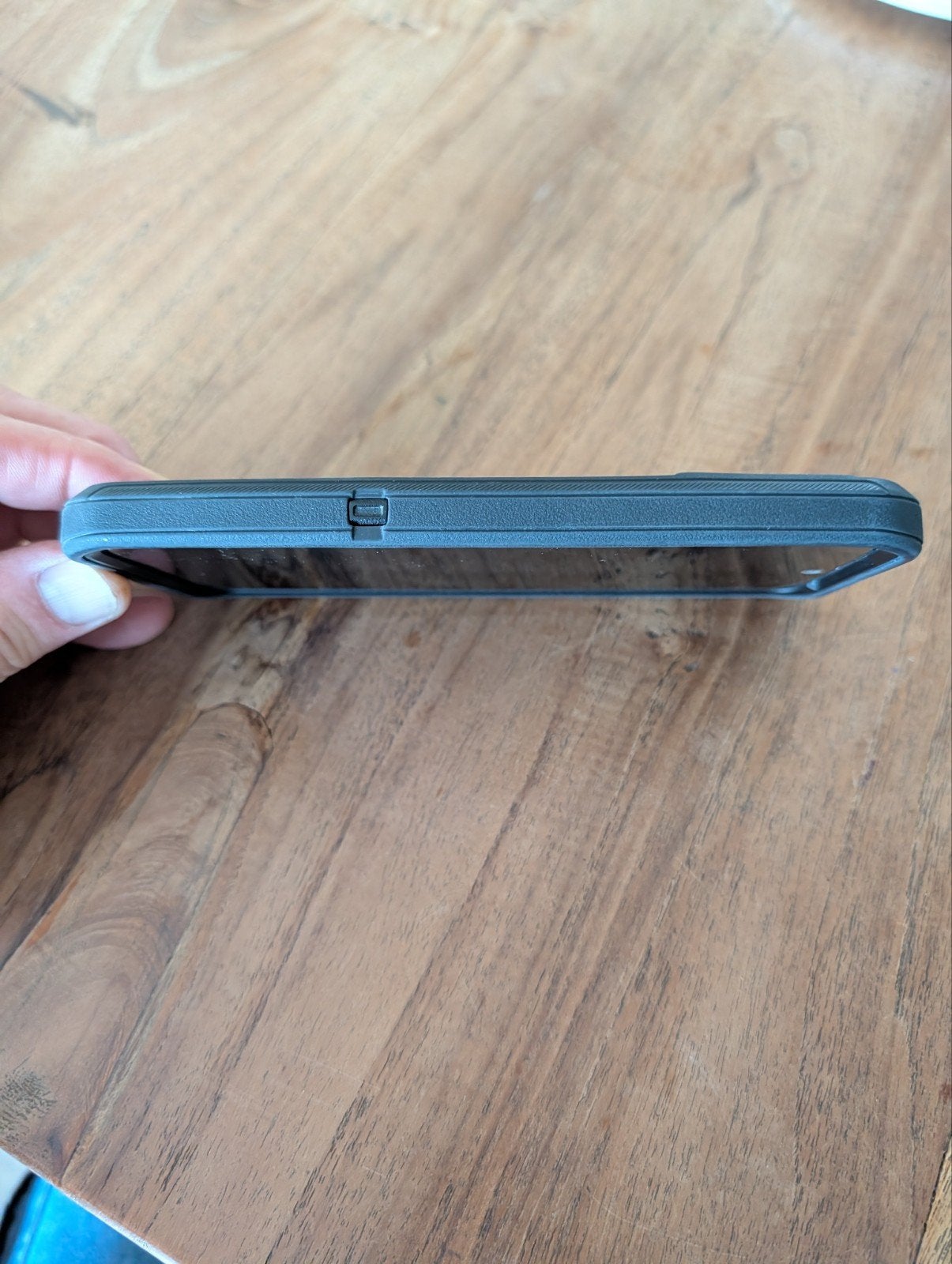Otterbox defender Hoesje voor Google Pixel 8 Pro - Zwart, Ophalen of Verzenden, Zo goed als nieuw, Bescherming