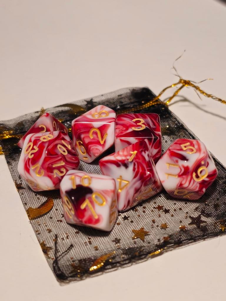 Dnd dobbelstenen rood met wit, Ophalen of Verzenden, Nieuw, Overige typen, Halloween of Griezel